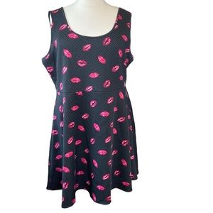 TORRID Sleeveless Dress Black White Dots Lips Flirty Size 4X